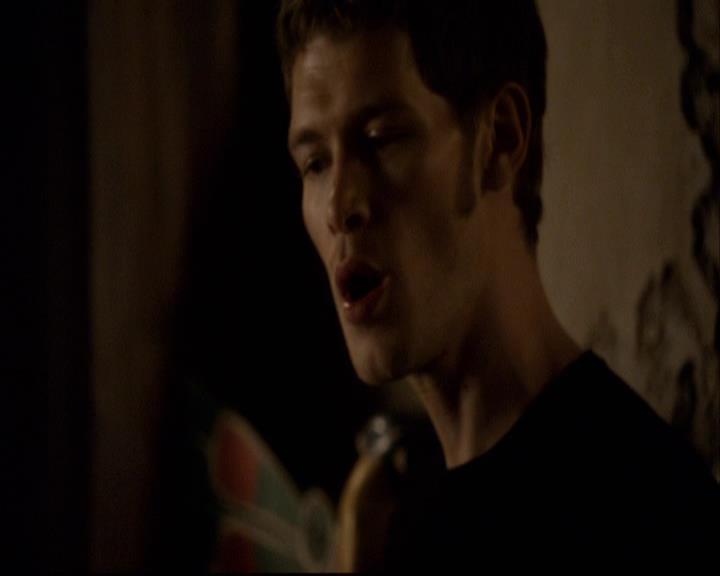 VampireDiariesWorld-dot-org_2x22AsILayDying1039.jpg