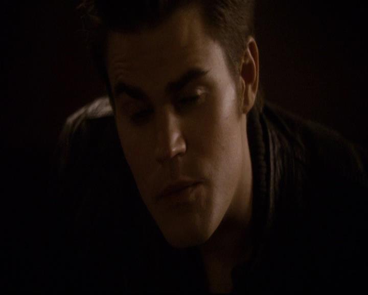 VampireDiariesWorld-dot-org_2x22AsILayDying1048.jpg