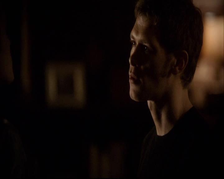 VampireDiariesWorld-dot-org_2x22AsILayDying1058.jpg