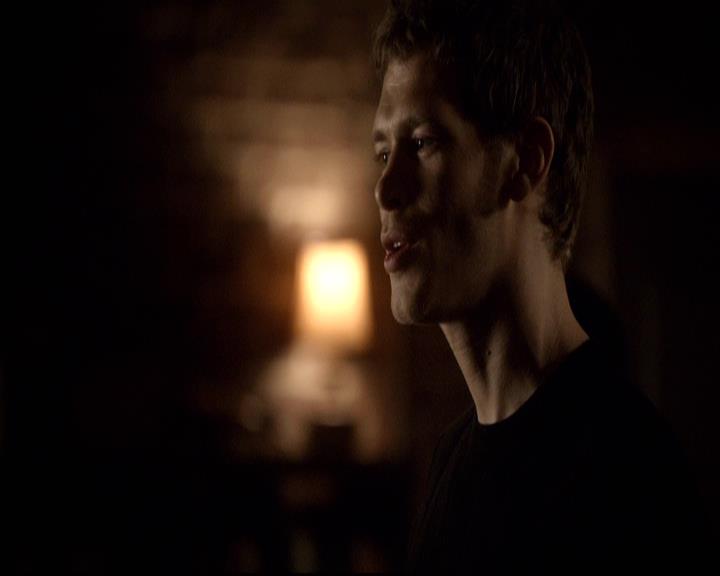 VampireDiariesWorld-dot-org_2x22AsILayDying1061.jpg