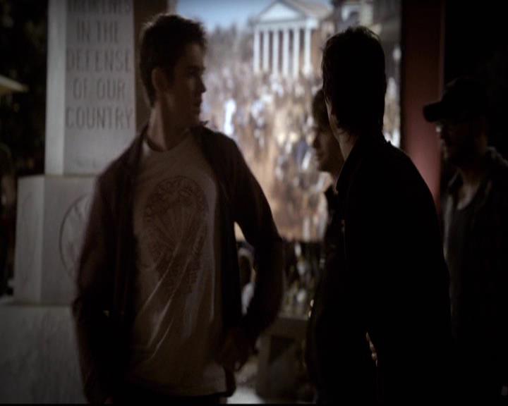 VampireDiariesWorld-dot-org_2x22AsILayDying1134.jpg