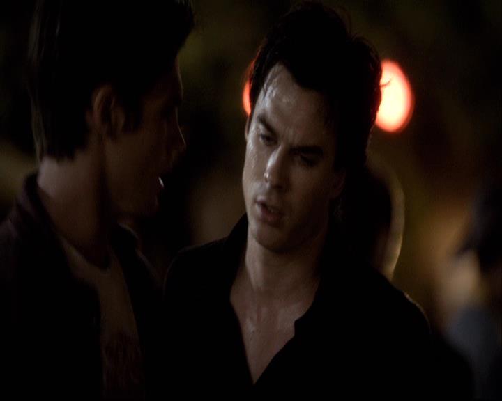 VampireDiariesWorld-dot-org_2x22AsILayDying1142.jpg