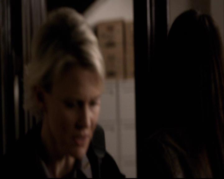 VampireDiariesWorld-dot-org_2x22AsILayDying1153.jpg