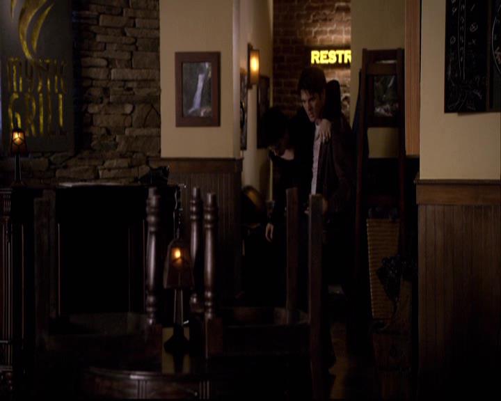 VampireDiariesWorld-dot-org_2x22AsILayDying1171.jpg