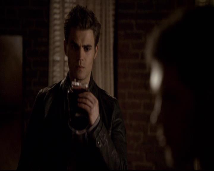 VampireDiariesWorld-dot-org_2x22AsILayDying1342.jpg