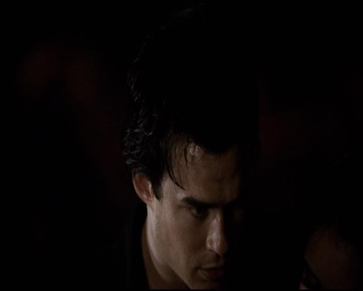 VampireDiariesWorld-dot-org_2x22AsILayDying1530.jpg