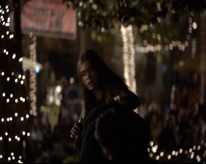 VampireDiariesWorld-dot-org_2x22AsILayDying1538.jpg