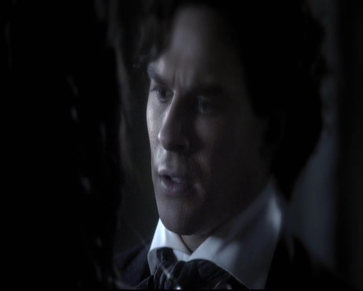 VampireDiariesWorld-dot-org_2x22AsILayDying1557.jpg