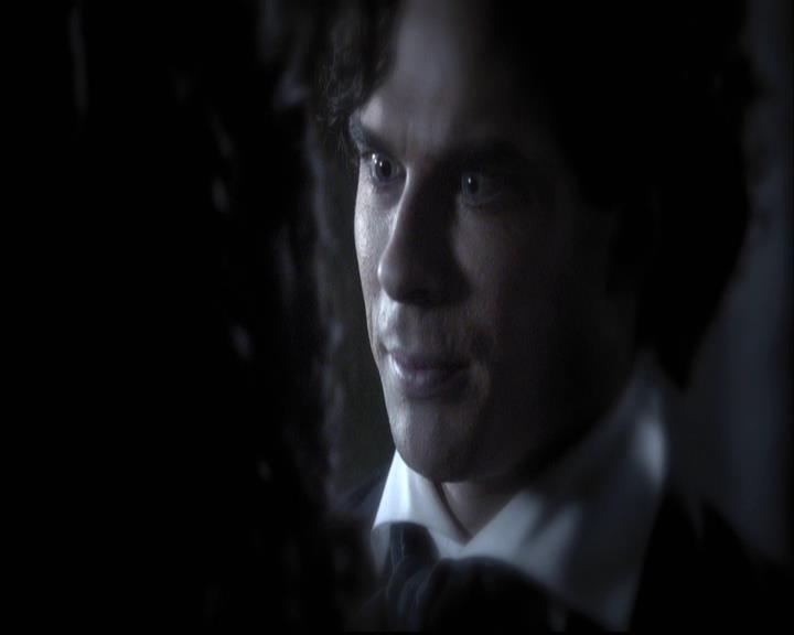 VampireDiariesWorld-dot-org_2x22AsILayDying1571.jpg