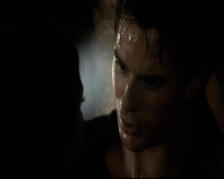 VampireDiariesWorld-dot-org_2x22AsILayDying1581.jpg