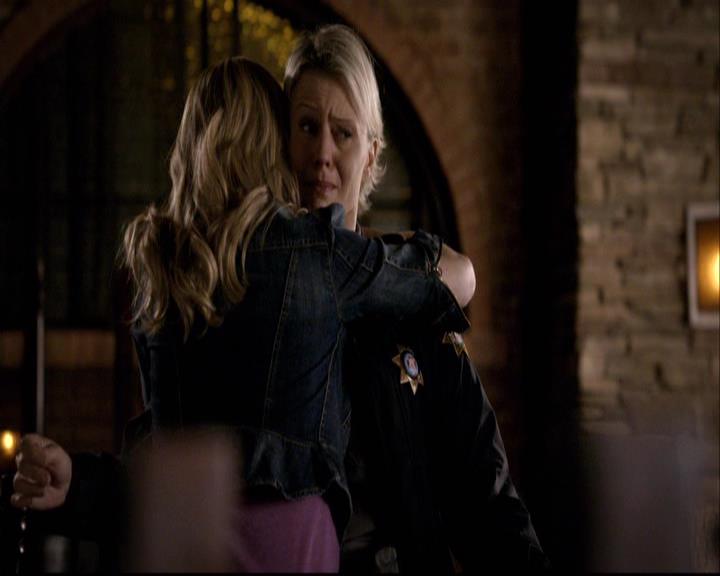 VampireDiariesWorld-dot-org_2x22AsILayDying1669.jpg