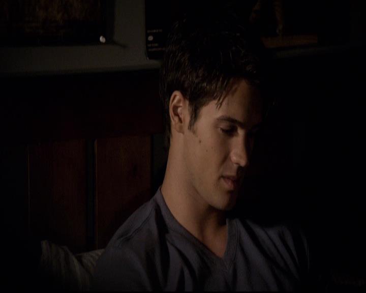 VampireDiariesWorld-dot-org_2x22AsILayDying1728.jpg