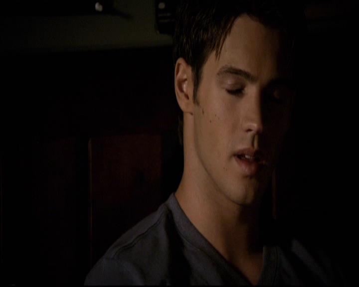 VampireDiariesWorld-dot-org_2x22AsILayDying1741.jpg