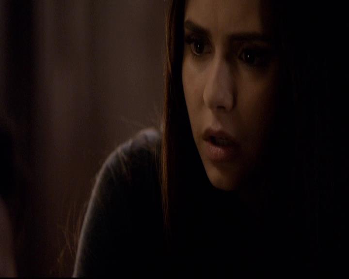 VampireDiariesWorld-dot-org_2x22AsILayDying1772.jpg