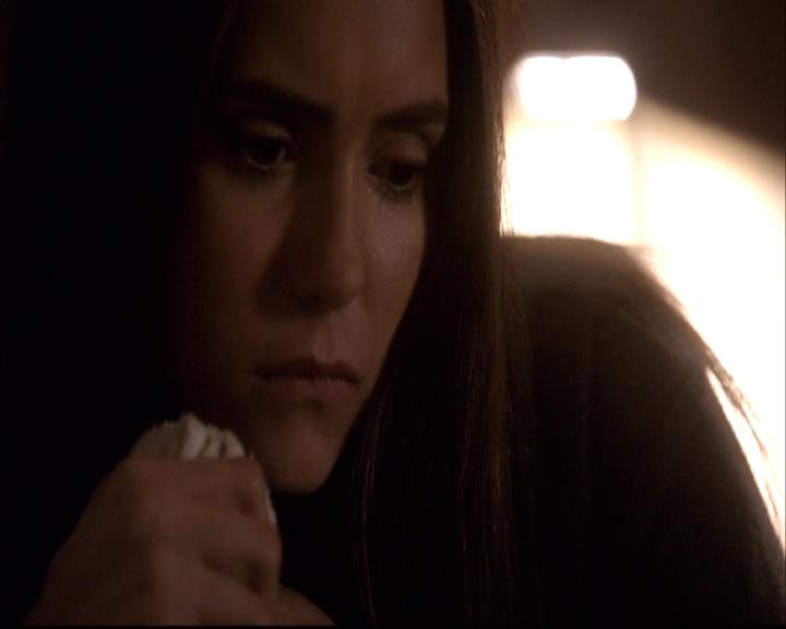 VampireDiariesWorld-dot-org_2x22AsILayDying1790.jpg