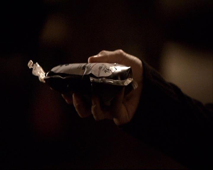 VampireDiariesWorld-dot-org_2x22AsILayDying1865.jpg