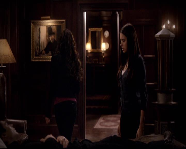 VampireDiariesWorld-dot-org_2x22AsILayDying2072.jpg