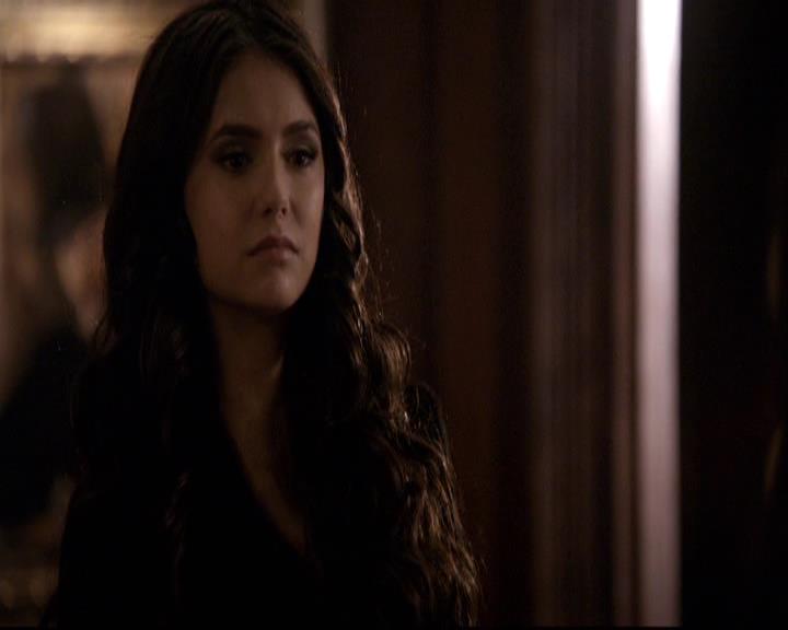 VampireDiariesWorld-dot-org_2x22AsILayDying2079.jpg