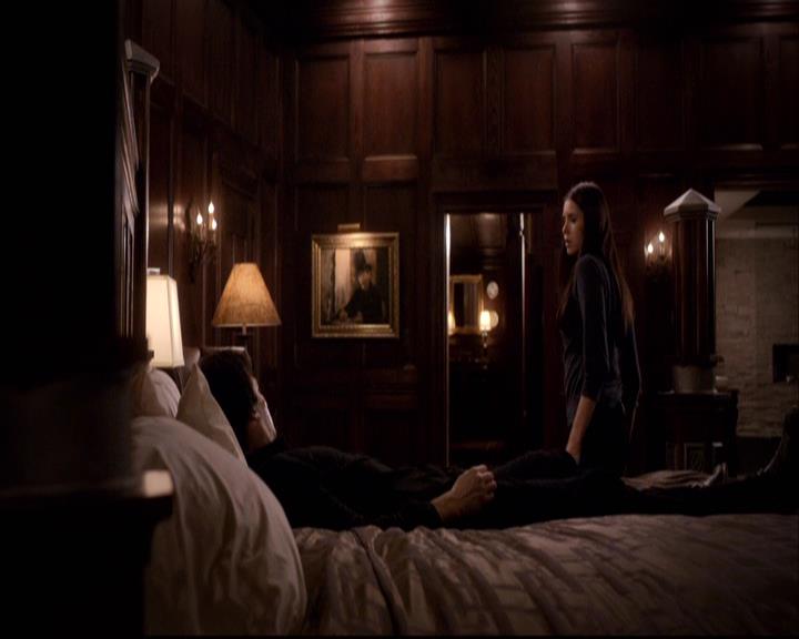 VampireDiariesWorld-dot-org_2x22AsILayDying2084.jpg