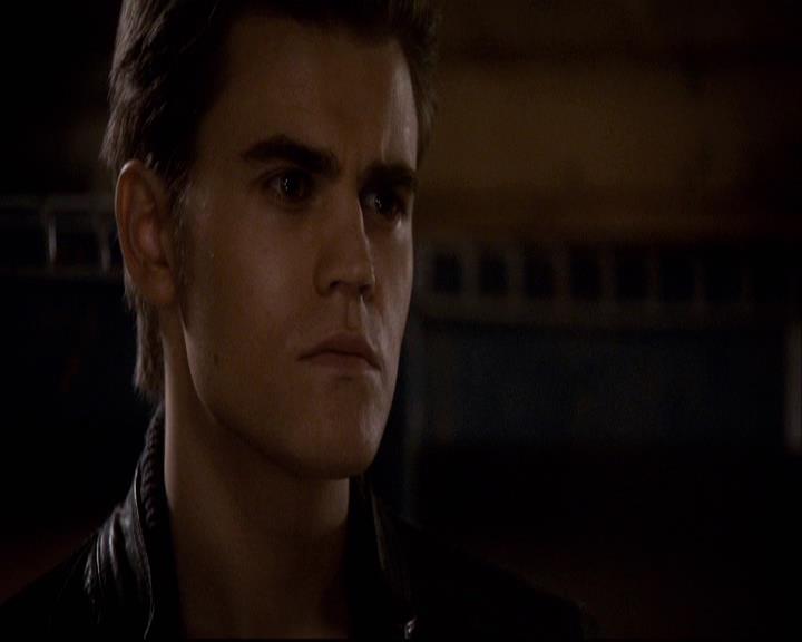 VampireDiariesWorld-dot-org_2x22AsILayDying2123.jpg