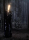 VampireDiariesWorld-dot-org_2x22AsILayDying1541.jpg