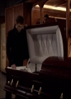 VampireDiariesWorld-dot-org_2x22AsILayDying2100.jpg