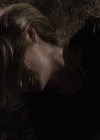 VampireDiariesWorld-dot-org_Seizoen2-DVDExtras-PagesOfTheWolf-BuildingTheBeast0252.jpg