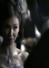 VampireDiariesWorld-dot-org_Seizoen2-DVDExtras-PagesOfTheWolf-TheMythAndTheMystery0034.jpg