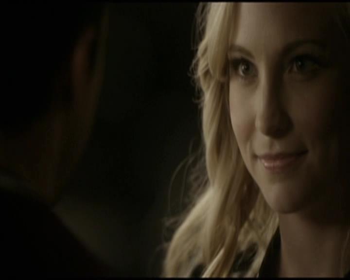 VampireDiariesWorld-dot-org_Seizoen2-DVDScenes-2x09Katerina0099.jpg