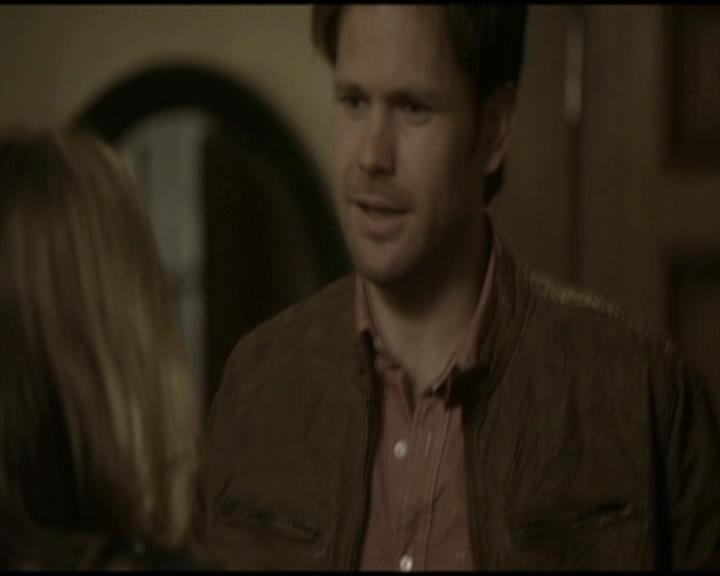 VampireDiariesWorld-dot-org_Seizoen2-DVDScenes-2x13DaddyIssues0031.jpg
