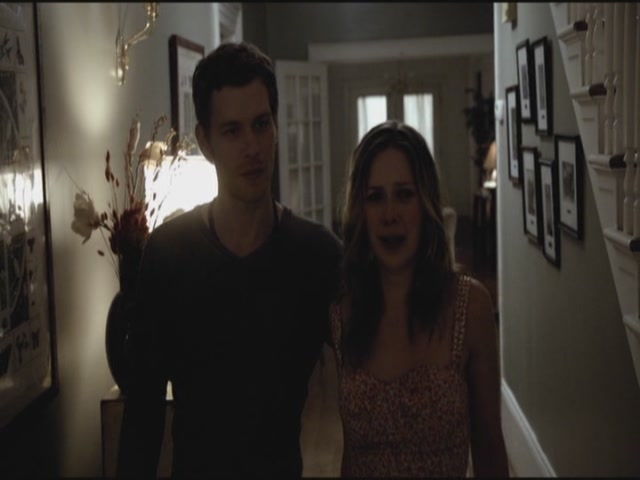 VampireDiariesWorld-dot-org-TVD_3x01TheBirthday0108.jpg