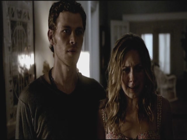 VampireDiariesWorld-dot-org-TVD_3x01TheBirthday0114.jpg