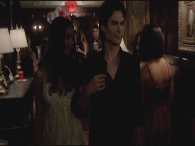 VampireDiariesWorld-dot-org-TVD_3x01TheBirthday1057.jpg