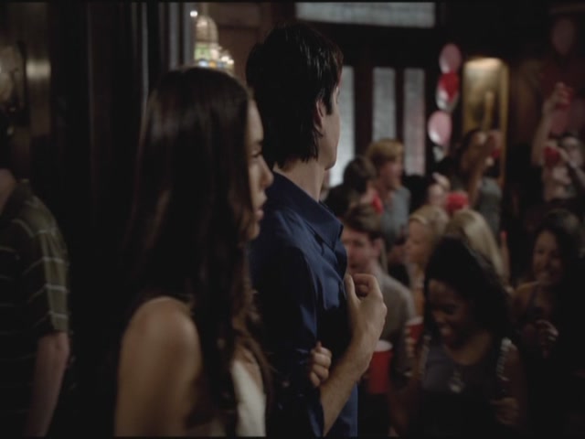 VampireDiariesWorld-dot-org-TVD_3x01TheBirthday1060.jpg