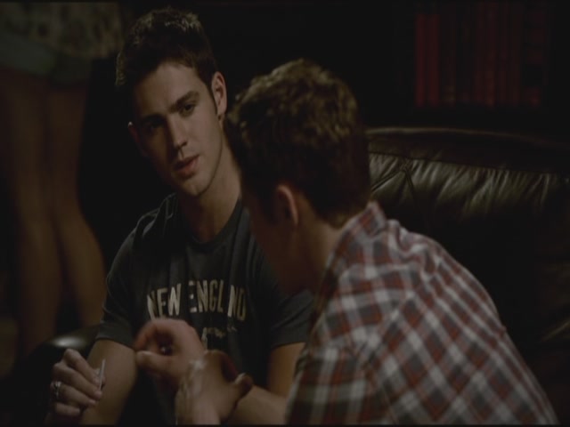 VampireDiariesWorld-dot-org-TVD_3x01TheBirthday1097.jpg