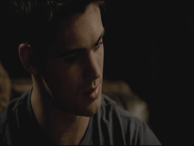 VampireDiariesWorld-dot-org-TVD_3x01TheBirthday1105.jpg