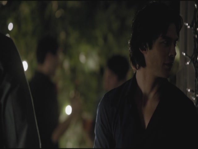 VampireDiariesWorld-dot-org-TVD_3x01TheBirthday1178.jpg