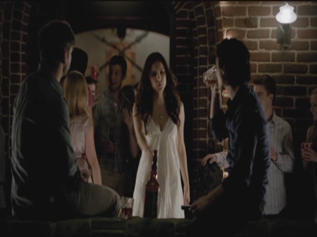 VampireDiariesWorld-dot-org-TVD_3x01TheBirthday1184.jpg