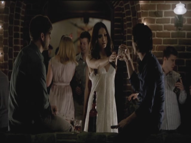 VampireDiariesWorld-dot-org-TVD_3x01TheBirthday1185.jpg