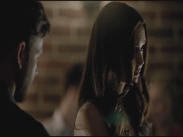 VampireDiariesWorld-dot-org-TVD_3x01TheBirthday1196.jpg