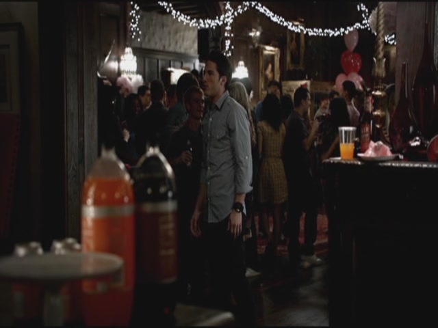 VampireDiariesWorld-dot-org-TVD_3x01TheBirthday1377.jpg