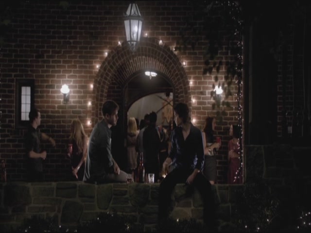 VampireDiariesWorld-dot-org-TVD_3x01TheBirthday1390.jpg