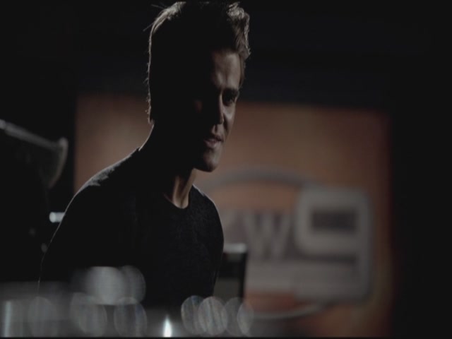 VampireDiariesWorld-dot-org-TVD_3x01TheBirthday1569.jpg