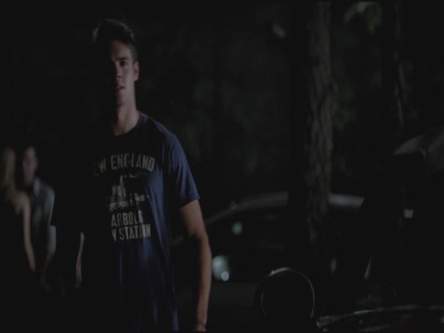 VampireDiariesWorld-dot-org-TVD_3x01TheBirthday1637.jpg