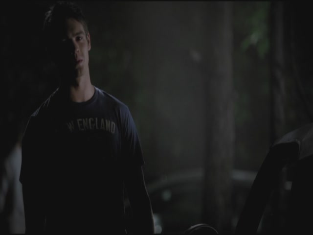 VampireDiariesWorld-dot-org-TVD_3x01TheBirthday1646.jpg