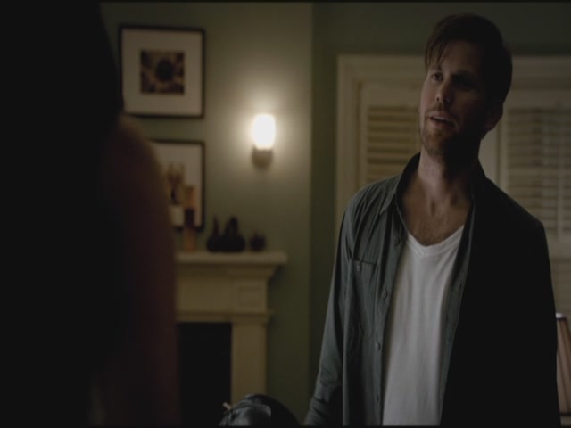 VampireDiariesWorld-dot-org-TVD_3x01TheBirthday2000.jpg