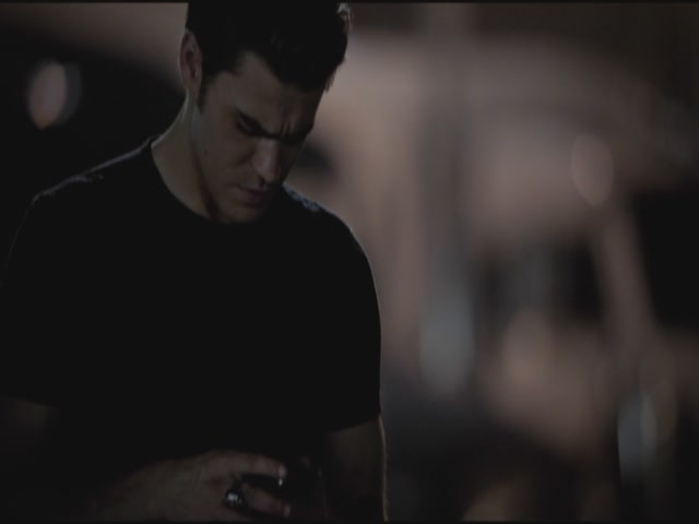 VampireDiariesWorld-dot-org-TVD_3x01TheBirthday2121.jpg