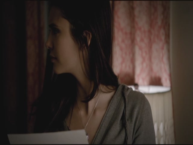 VampireDiariesWorld-dot-org-TVD_3x01TheBirthday2130.jpg