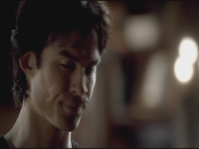 VampireDiariesWorld-dot-org-TVD_3x02TheHybrid2289.jpg