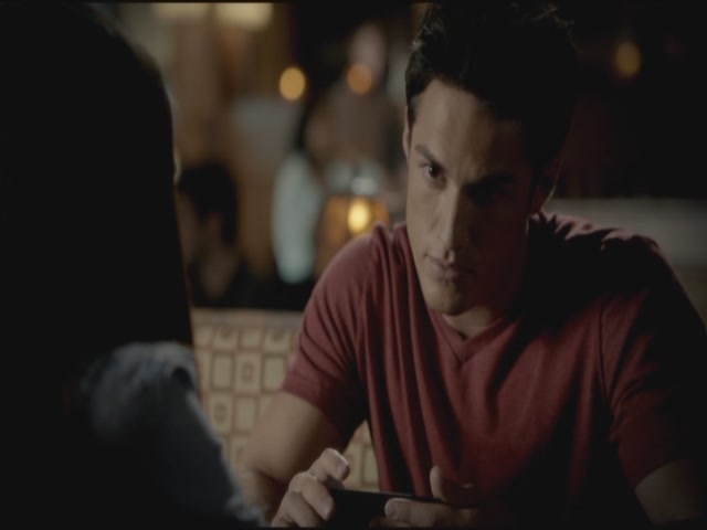 VampireDiariesWorld-dot-org-TVD_3x02TheHybrid2674.jpg